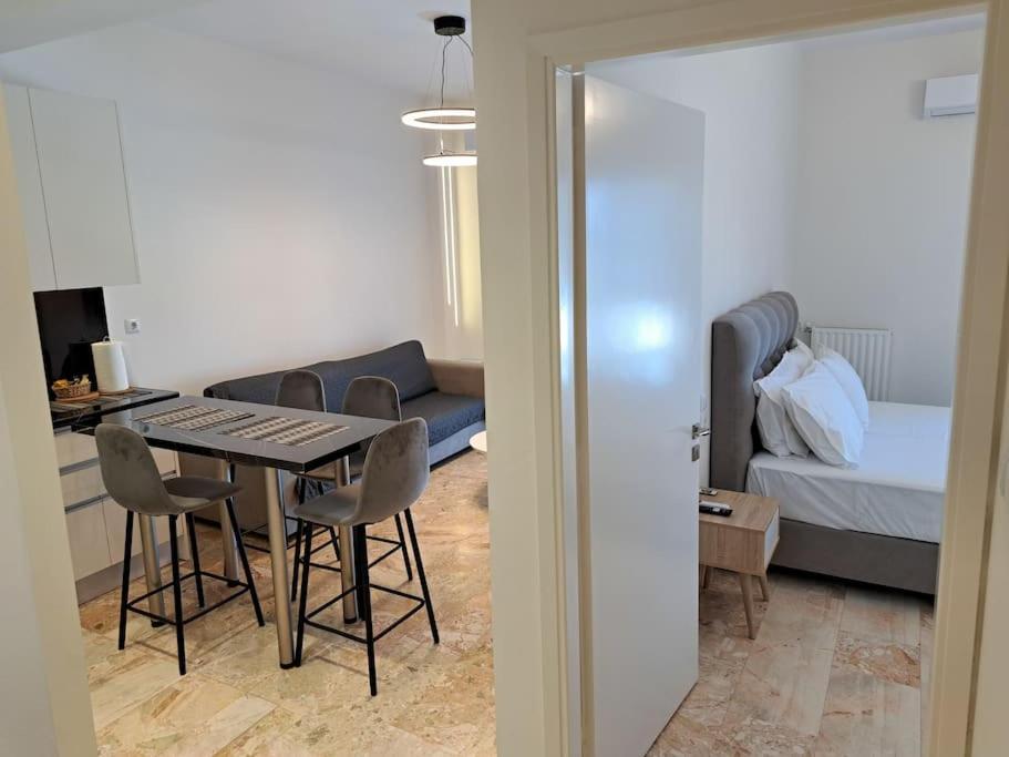 Luxury Suite Patras Ngoại thất bức ảnh